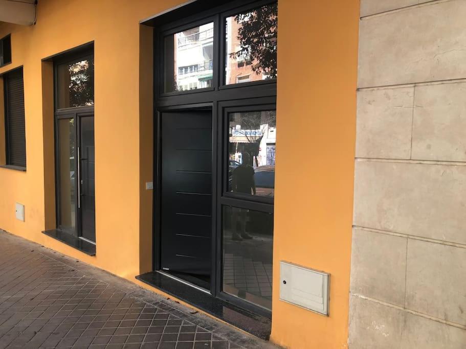 Seco Calle, Precisos Loft Super Equipado Cerca De Metro Pacifico Madrid Dış mekan fotoğraf